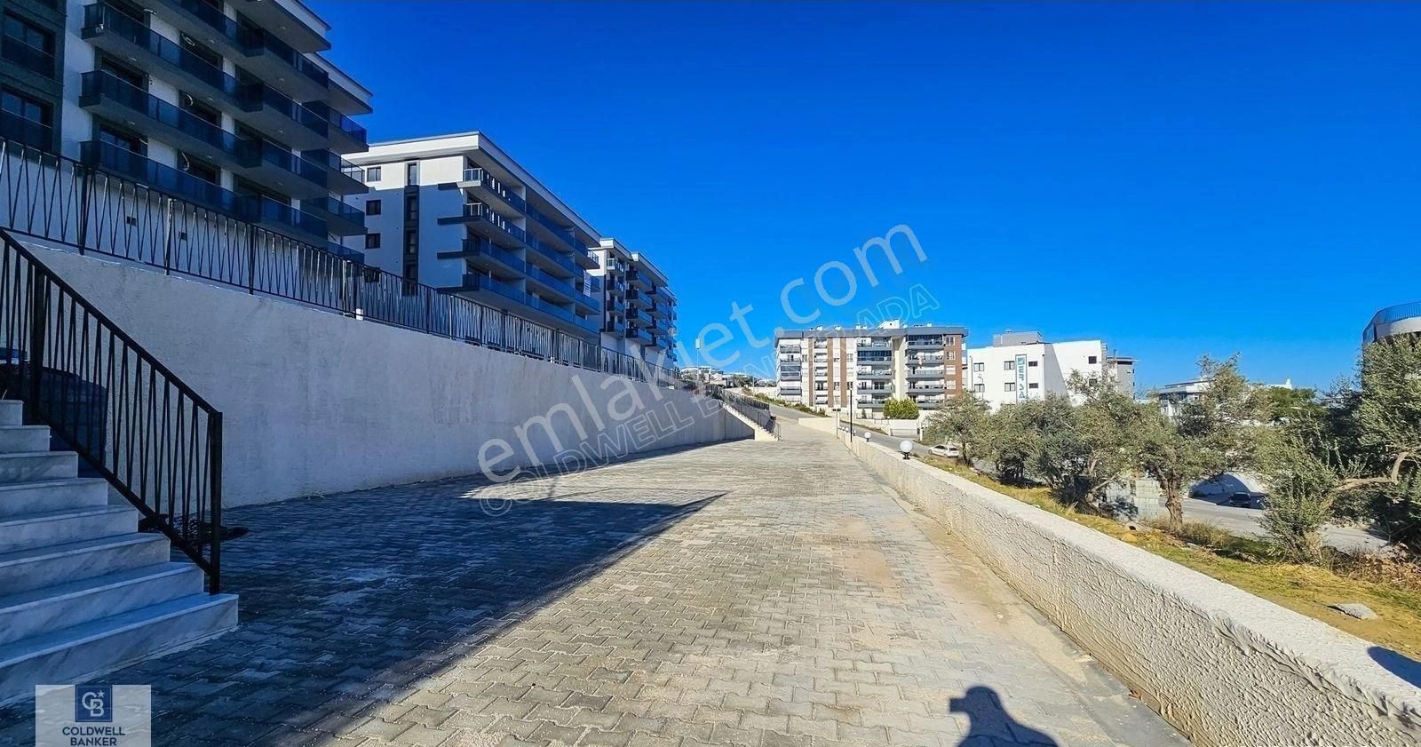 Kuşadasında Yenibir Yaşamın Kapılarını Açın Satılık 2+1 Daireler - Görsel 25