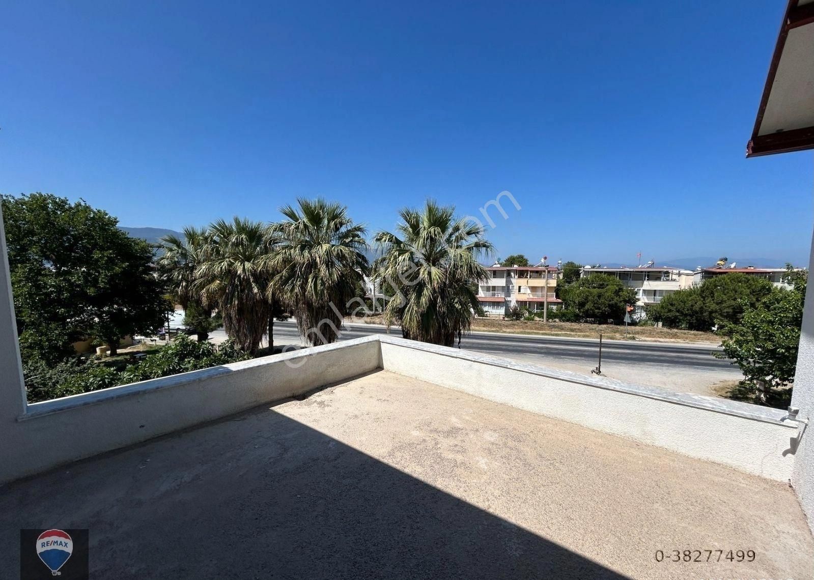 Soğucak'ta Anayola Cephelı, Sıte İçinde Genış Bahçelı 4+1 Yazlık - Görsel 6