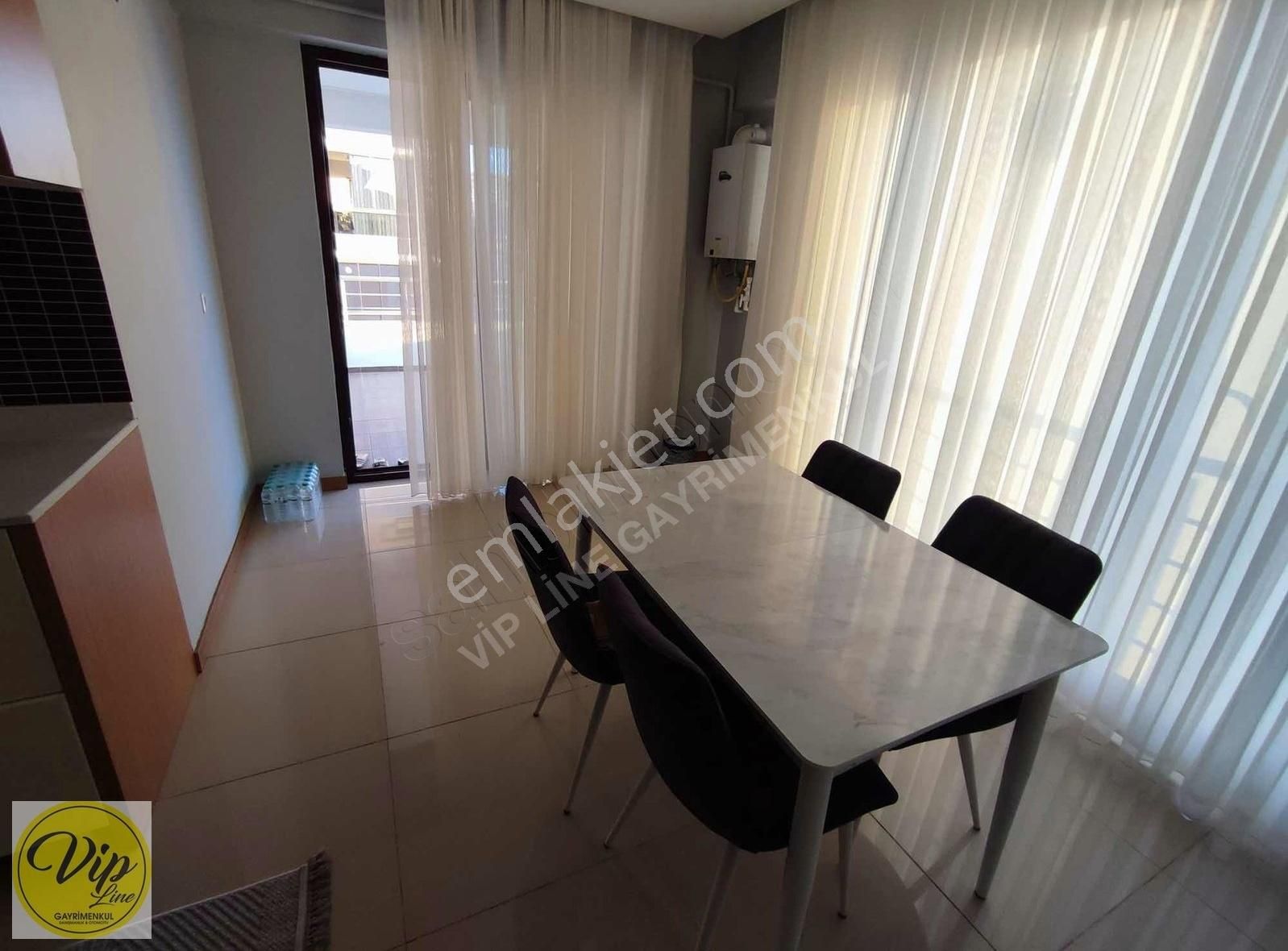 Vip Line Gayrimenkul Den Yüzakı Tecde 3+1 Daire Az Katlı