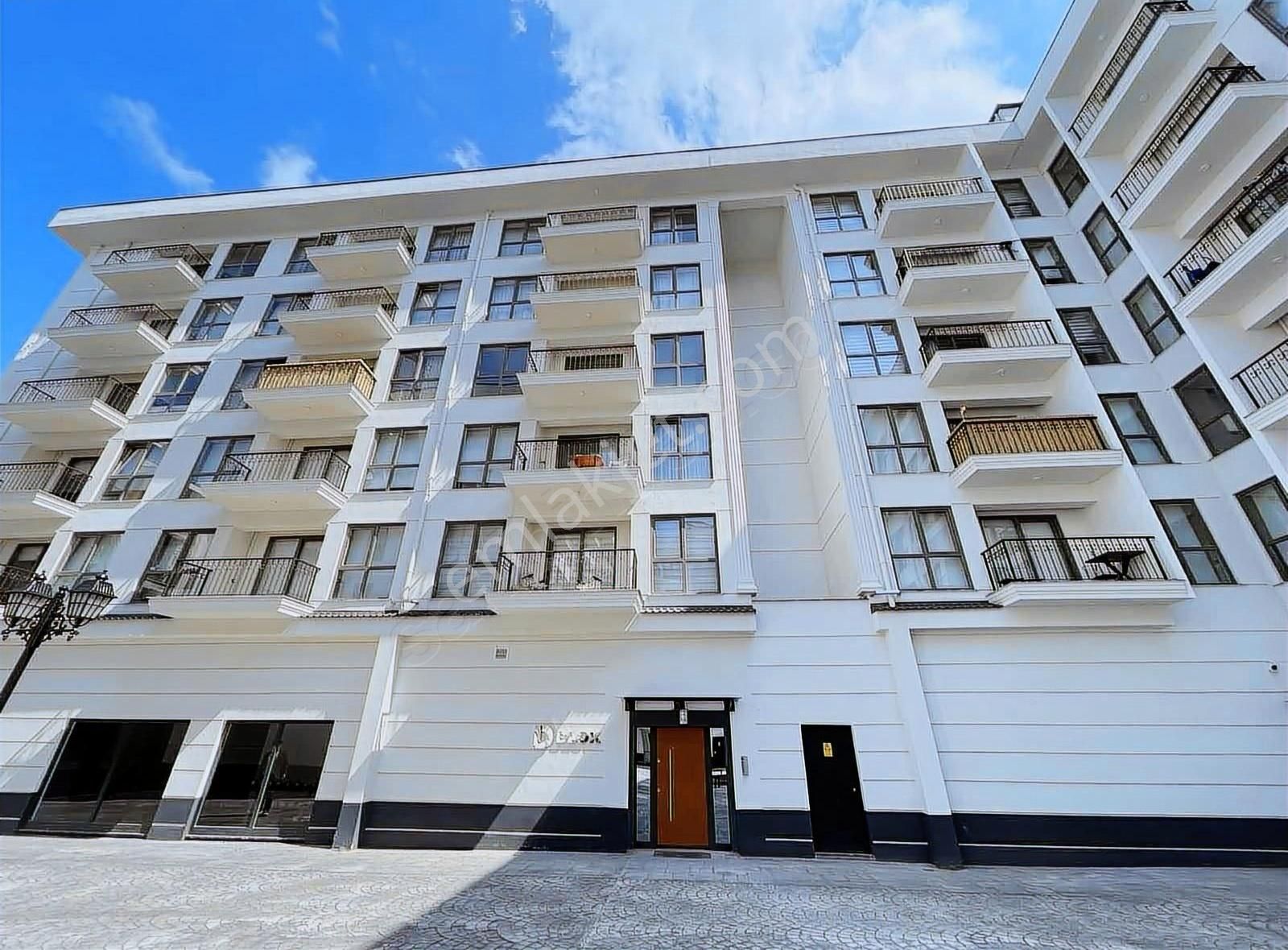 Karakaş Bey Gayrımenkulden Koç Yapı Evlerinde Satılık 2+1 Fırsat - Görsel 5