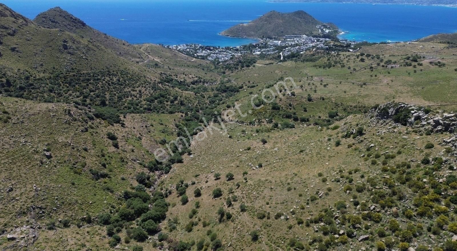 Bodrum Turgutreis Akyarlar'da Deniz Manzaralı Yatırımlık Tarla
