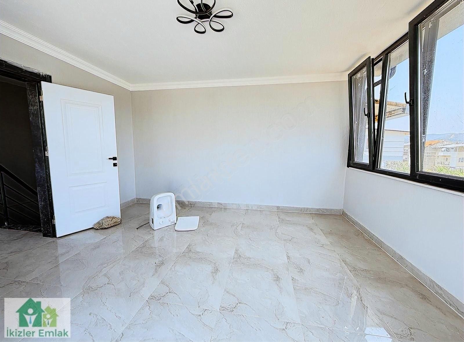 Seferihisar Doğanbey'de Satılık 3+1 Müstakil Sıfır Bahçeli Villa - Görsel 16