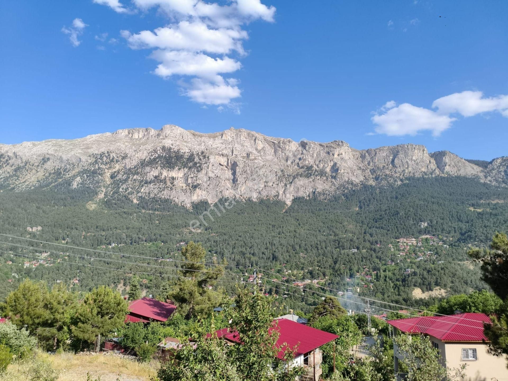 Pozantı Kar Emlaktan Akçatekir Esentepe Mevkiinde Doğa Manzaralı Yaylalık Satılık 440 M2 Arsa