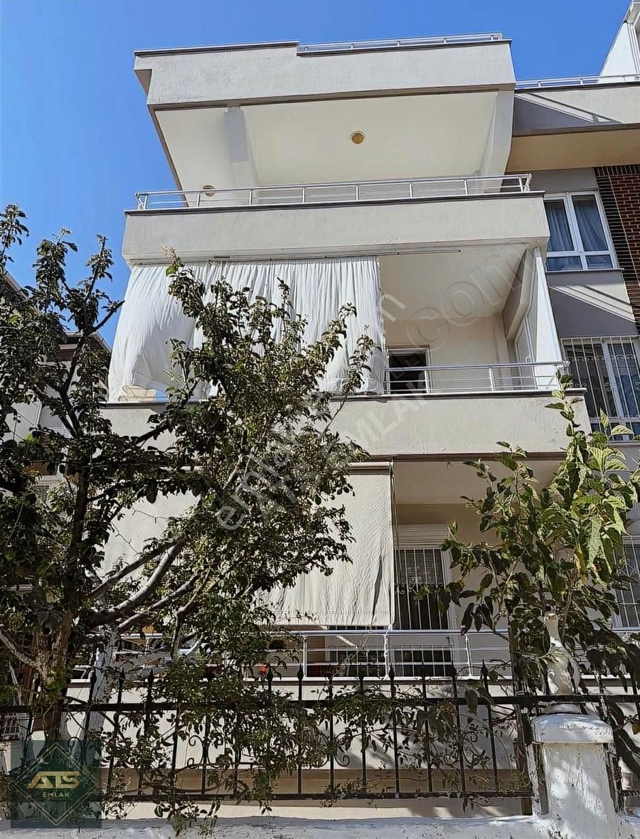 Didim Yeşilkent Yolu Üzerinde 2+1 Ara Kat Ön Cephe Satılık Daire