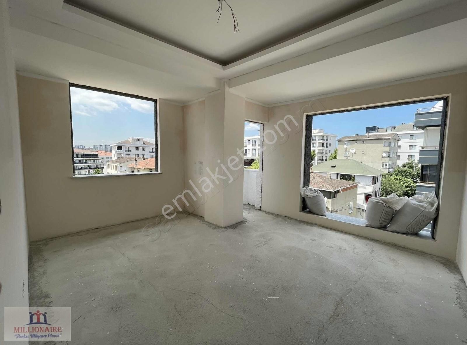 Çocuklu Aileler İçin İdeal 4+1 Dubleks Teras Keyfi Sizi Bekliyor