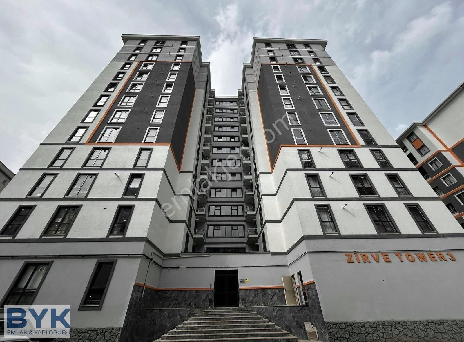Byk' Dan! Zirve Tower! Güney Cephe! Satılık 2+1 Daire!