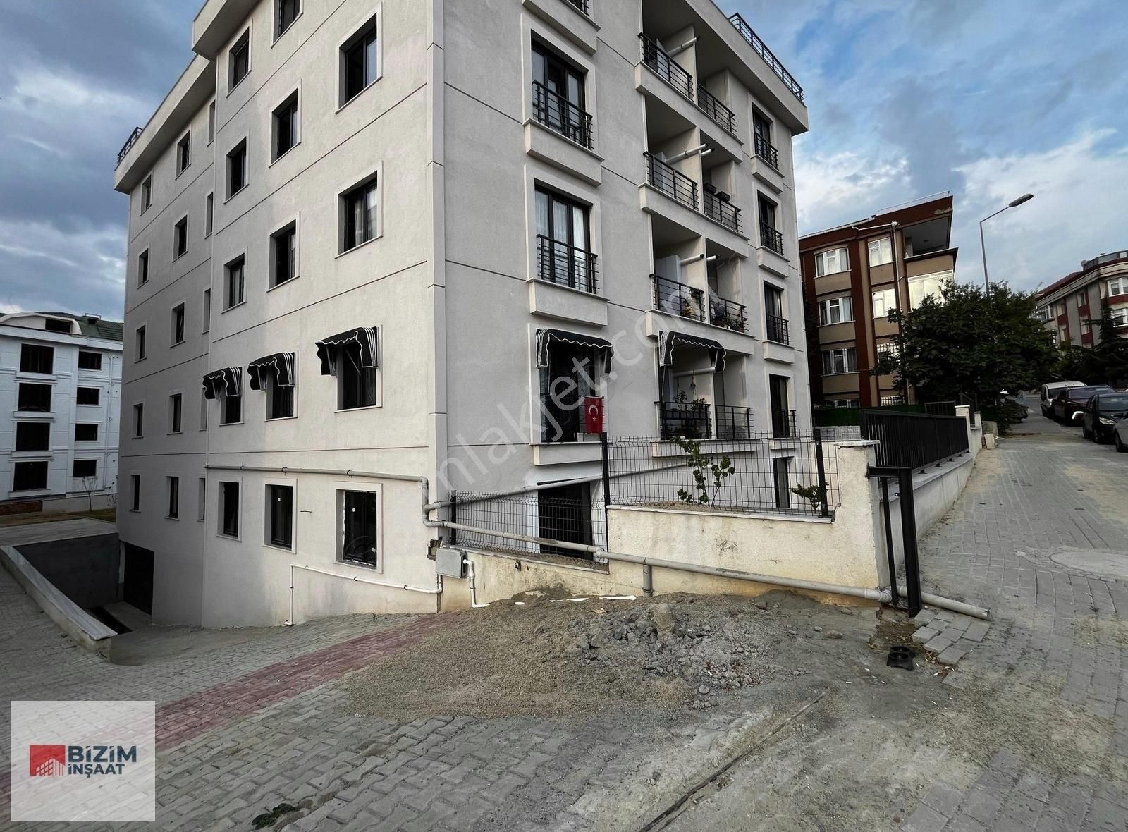 Bizim İnşaat'tan Merkezi Satılık Sıfır, 1.kat, 85m2, 2+1 Daire ! - Görsel 3