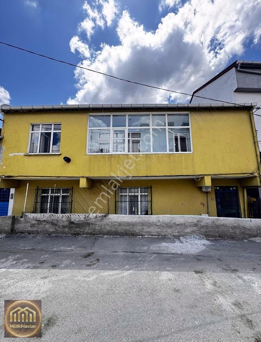 Taşolukta 120 Metre Arsası Var Satılık Bina