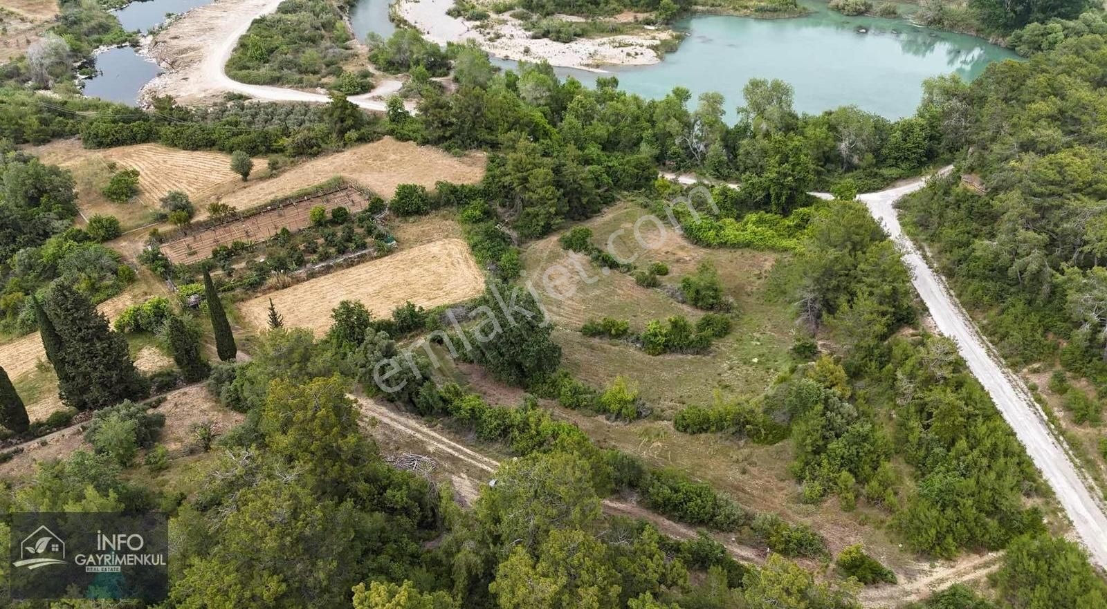 İnfo Dan Boztepe Mah Satılık Tarla 11,000 M2 Irmak Manzaralı