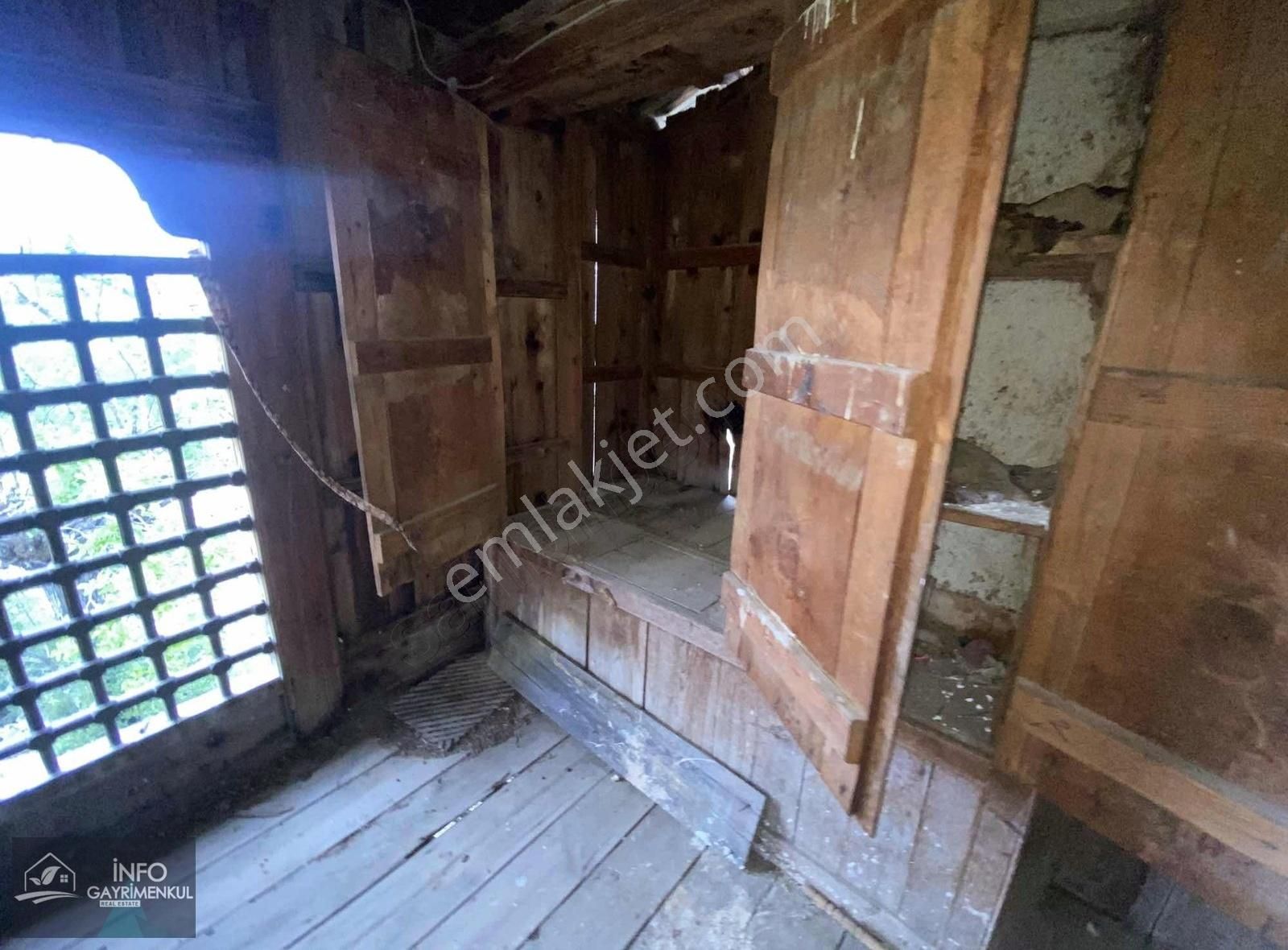 İnfo Dan Belenalan Mah Satılık Mustakil Ev Doğa Manzaralı - Görsel 26