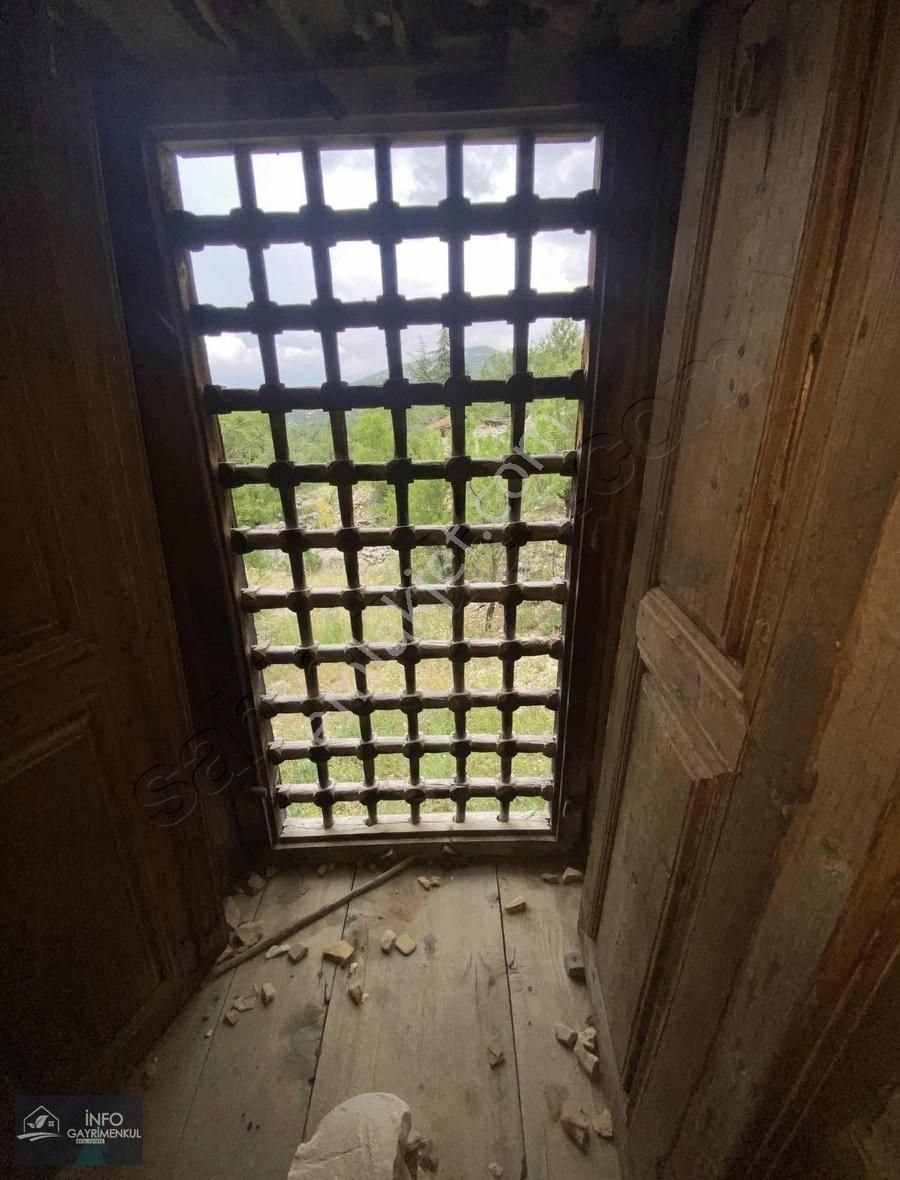 İnfo Dan Belenalan Mah Satılık Mustakil Ev Doğa Manzaralı - Görsel 3