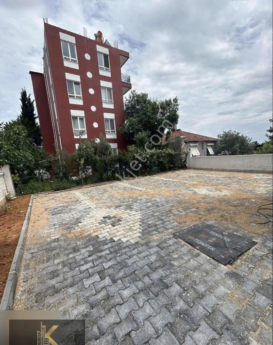 Döşemealtı Yeniköyde Ebeveyn Banyolu Satılık 2+1 Daire