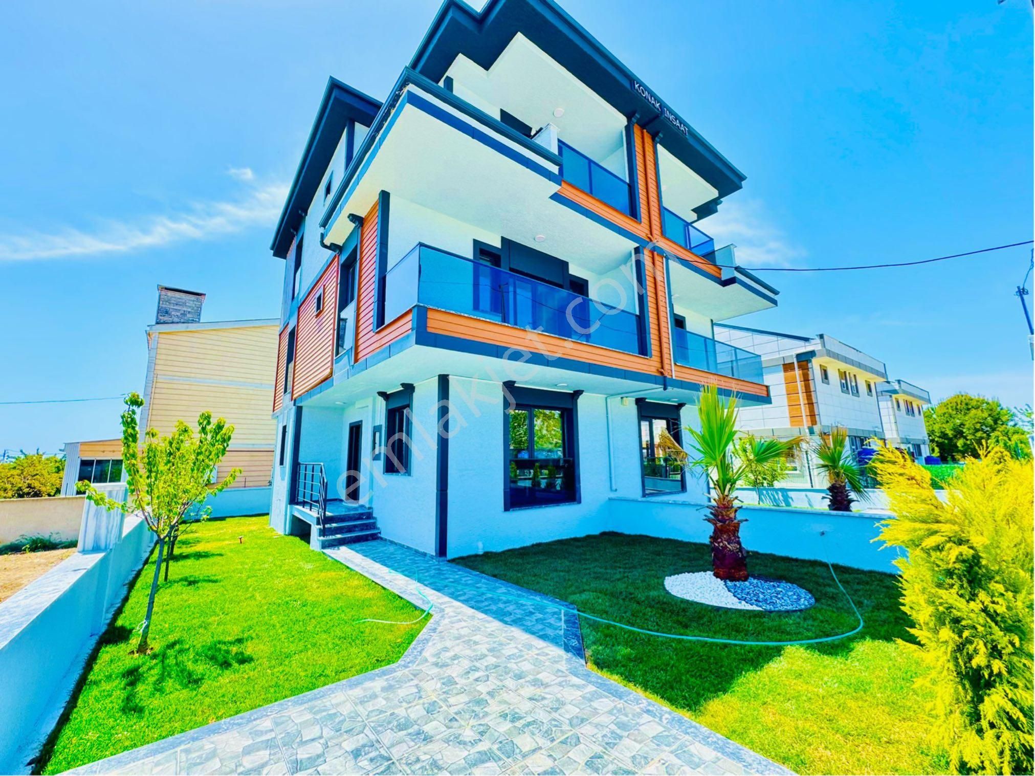 Demireller- Merkezi Konumda Otoparklı İskanlı Teraslı Yazlık Villa