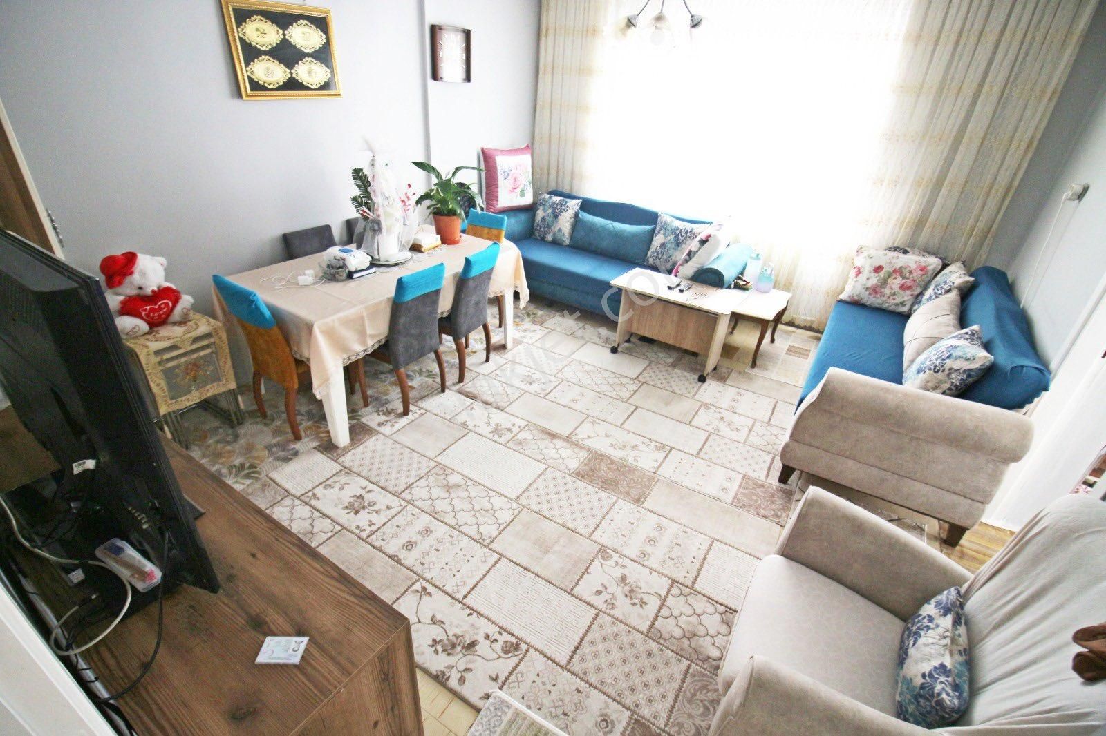 Nazlı Gayrimenkulden 3+1 Ara Kat