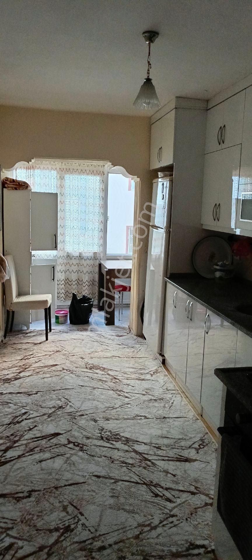 Bahcelievlerde Satilik 4+1 140 M2 Sahibinden Satilik