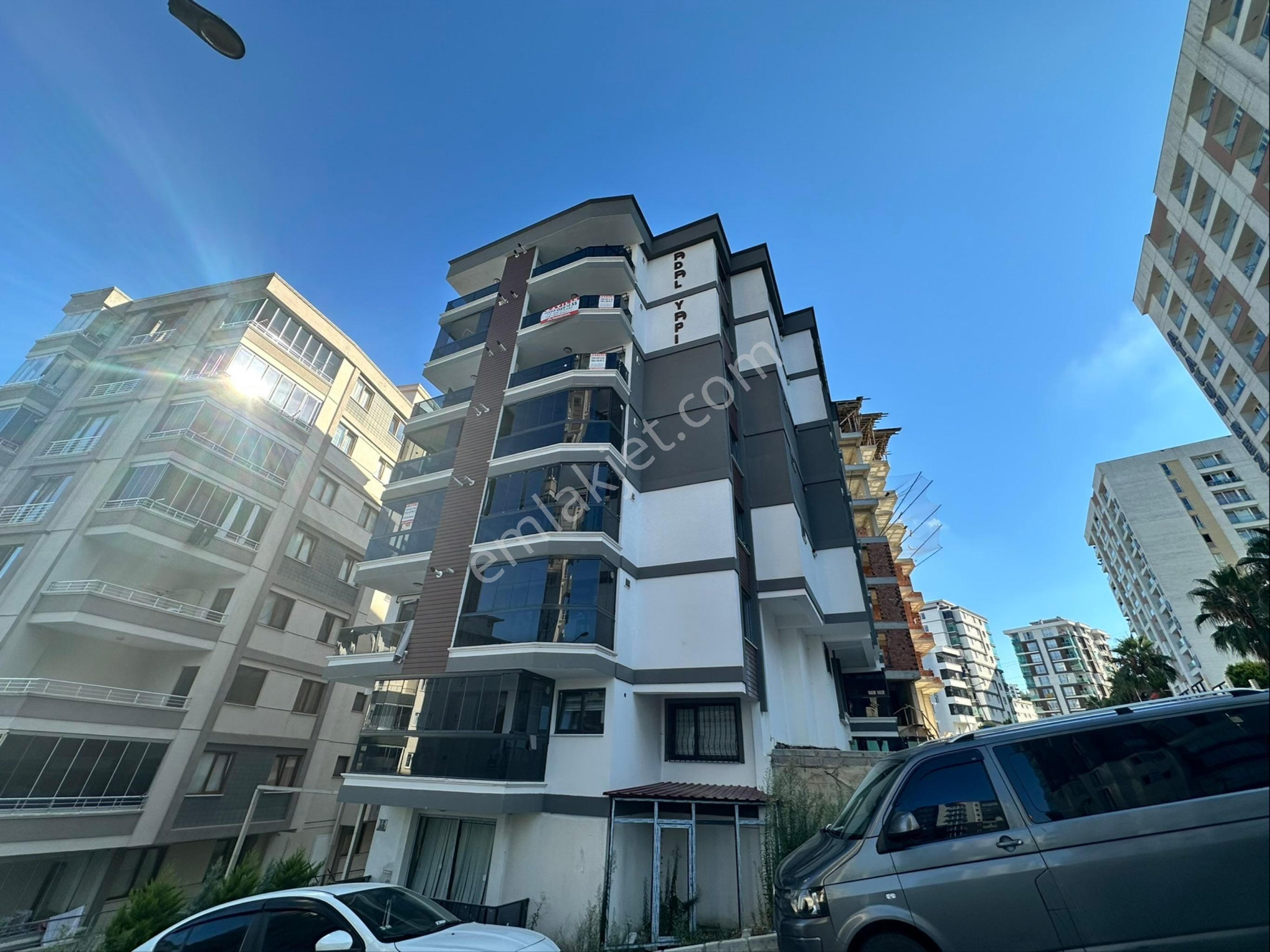 Atakum Yenimahalle Satılık Manzaralı Ayrı Mutfak 1+1 Daire
