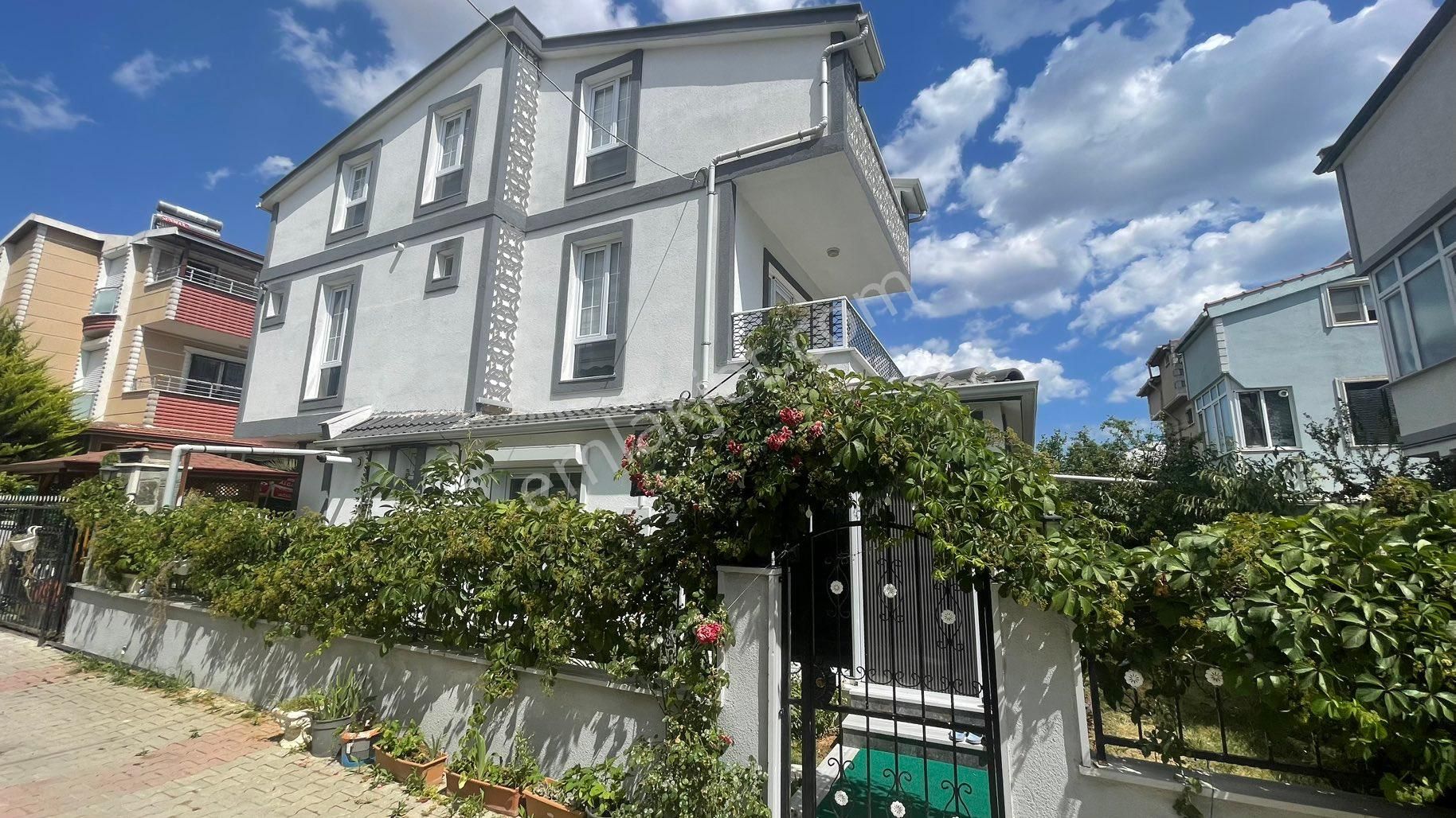 Marmaraereğlisi Yeniçiftlikde Denize Çok Yakın Mesafede Eşyalı 4+1 Müstakil Lüx Villa Yazlık - Görsel 31