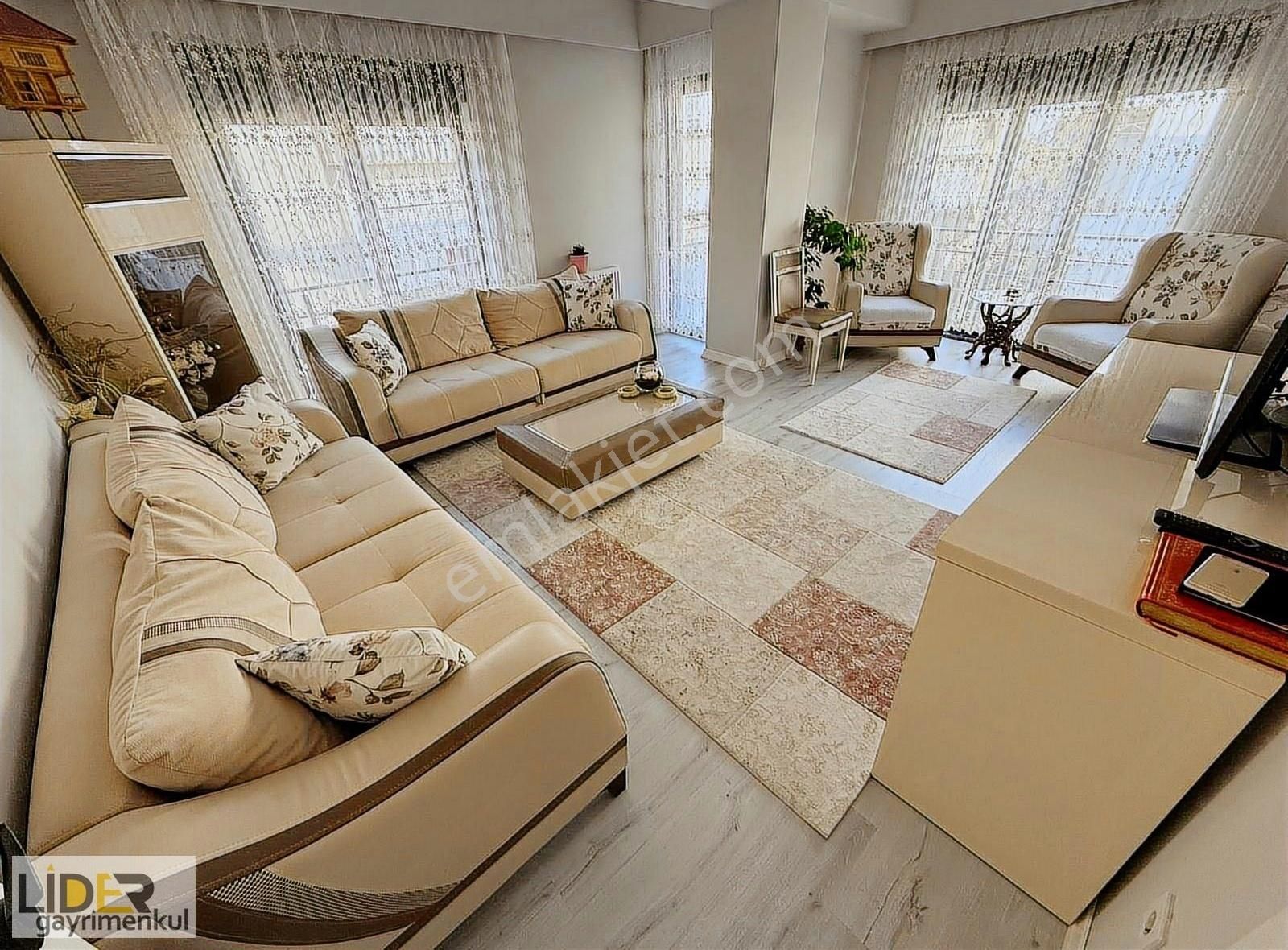 Lider'den İdealtepe Marmaraya Yakın Yeni Bina 2.kat Ön Köşe 3+1