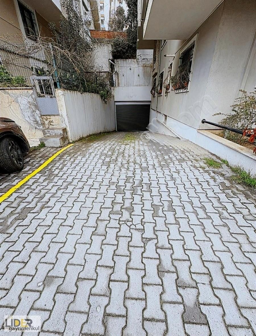 Lider'den İdealtepe'de Koruya Komşu Ön Cephe Ayrı Mutfaklı 2+1 - Görsel 7