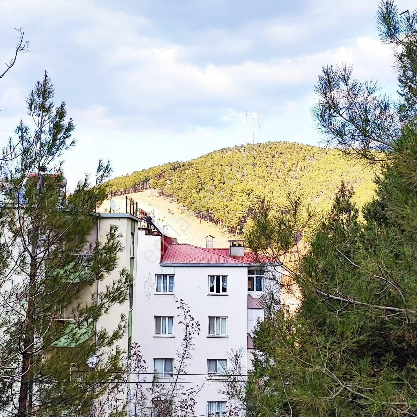 Akçatekir Kar Emlaktan İstiklal Mahallesinde 3 Kata İmarlı İfrazlı 265 M2 Arsa - Görsel 4