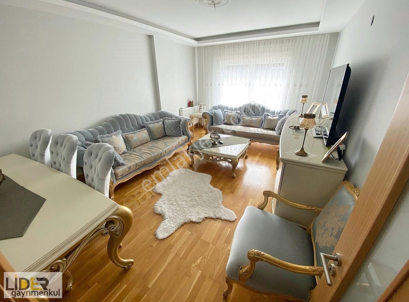 Lider'den Altıntepe Sahilde 4 Yıllık Lüx 3+1 Çok Ferah Dublex