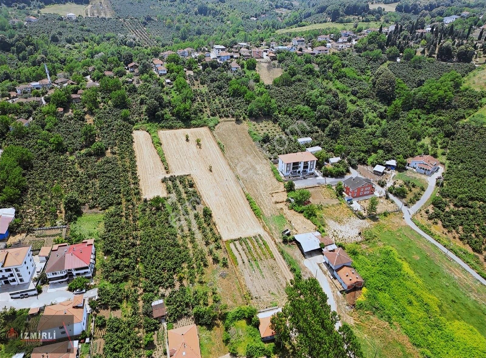 Serdivan Reşadiye Mahallesinde E 0.40 2,5 Kat İmarlı Arsa