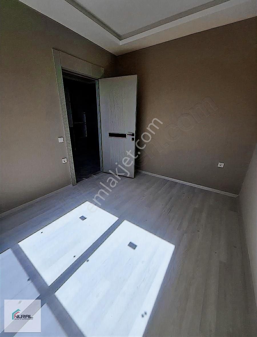 Mezitli Cemevi Civarında 1+1 Satılık Daire - Görsel 13