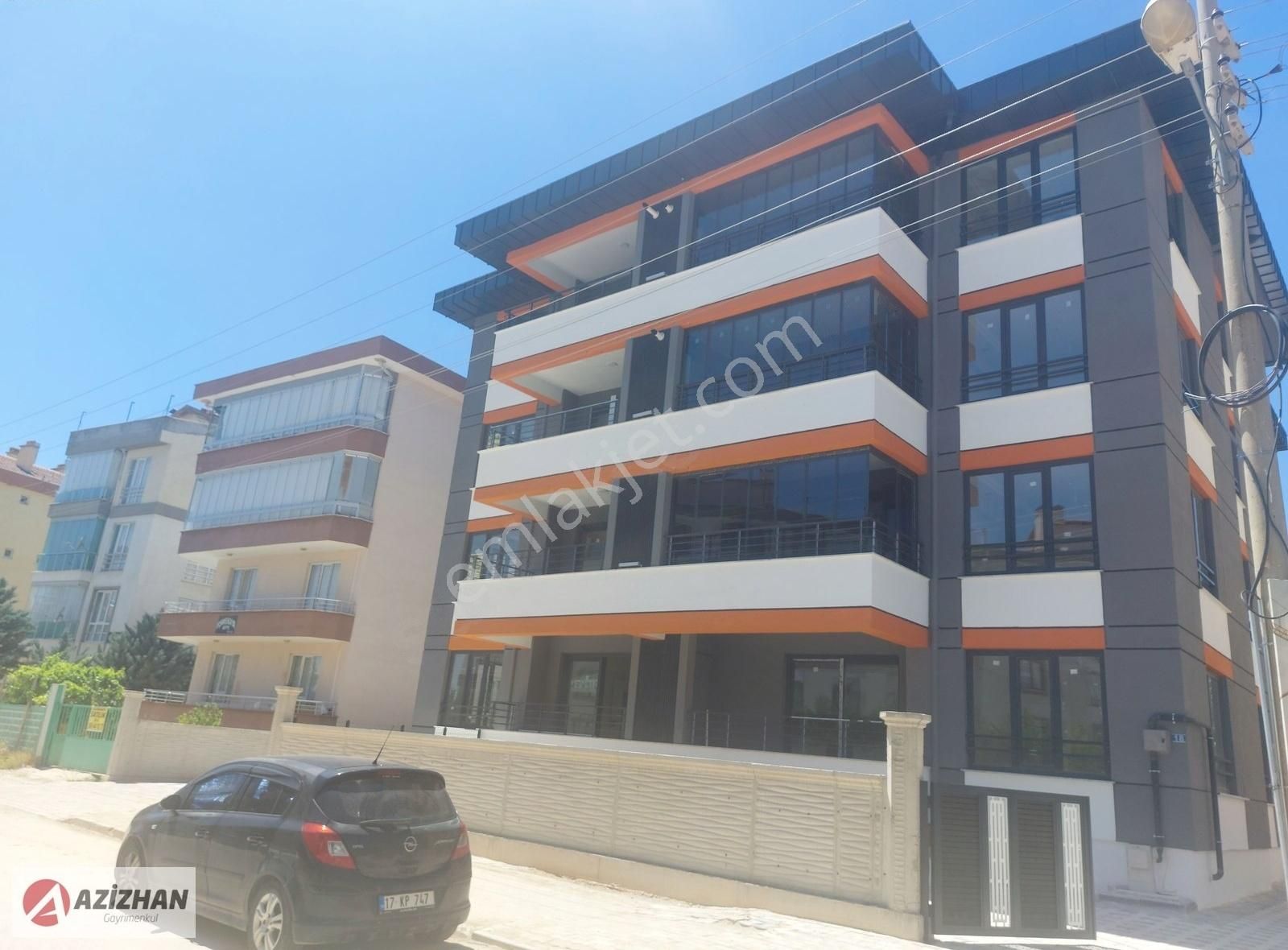 Azihan Gayrimenkul'den Yazır Merkezde Satılık 3+1 Sıfır Daire