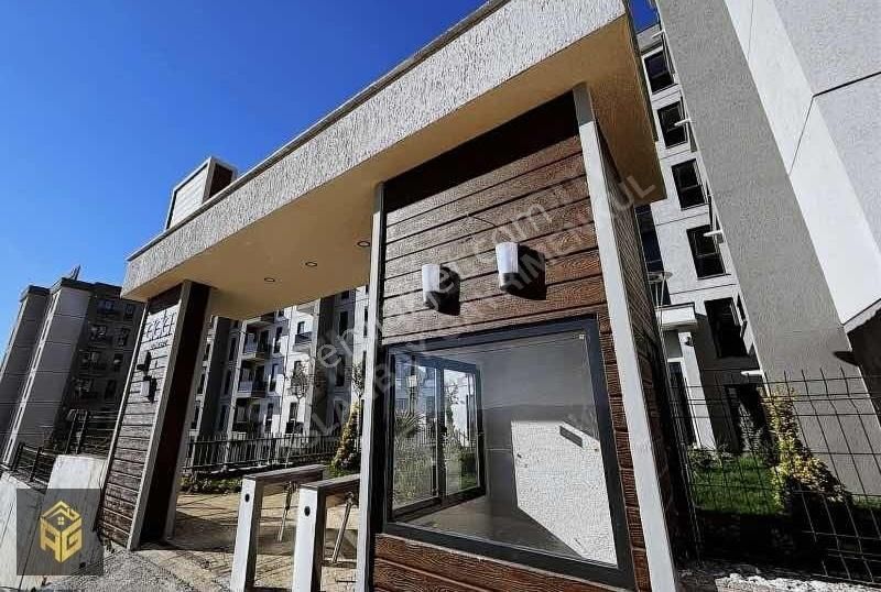 Aslanbay'dan Ada Green Sitesinde Havuz Ve Doğa Manzarılı Kiralık