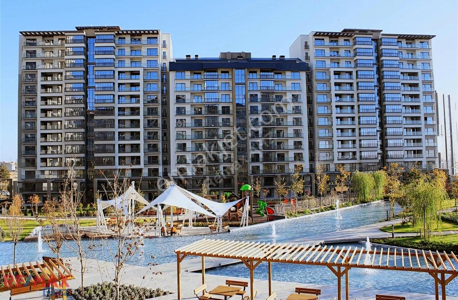 Duru Beytepe'de Özel Tasarımlı 8+1 Villa Keyfi
