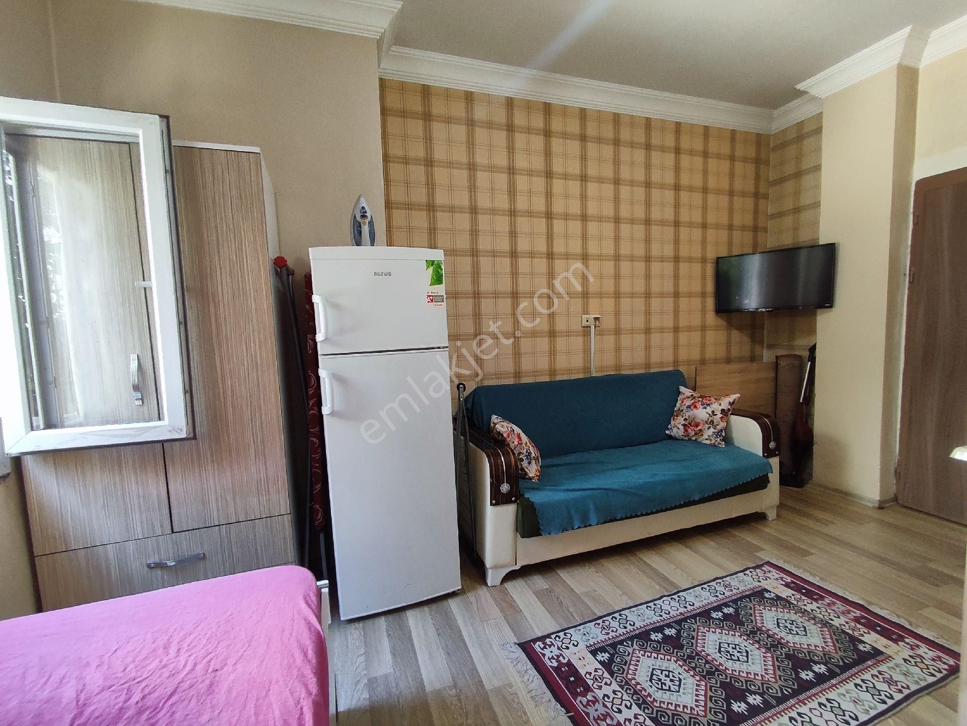 Duygu Cafe Yürüme Mesafesinde 1+0 Esyali Kiralık