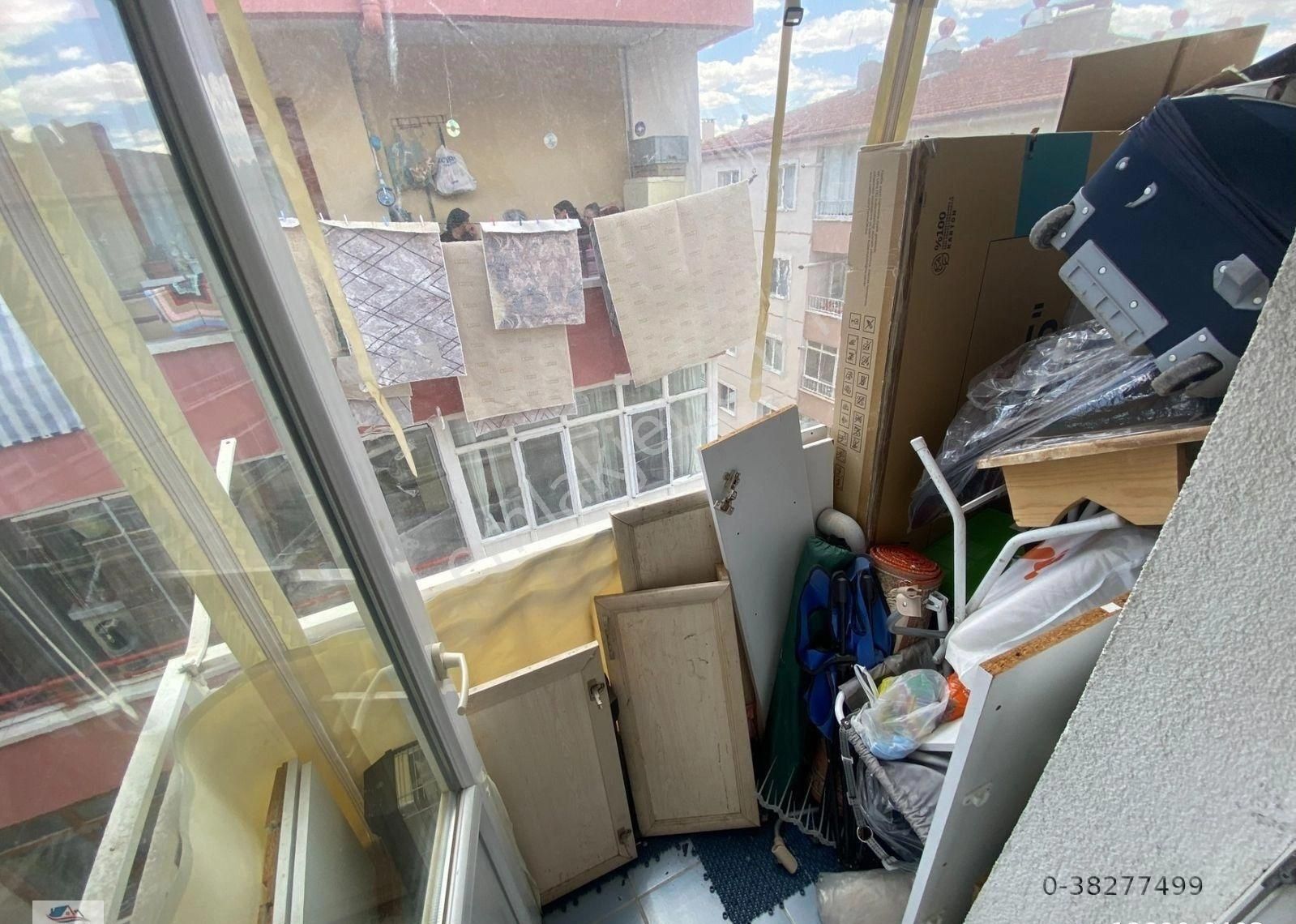 Etiler Mah. Güney Batı Cephe 3.kat Mantolamalı Satılık 2+1 Daire