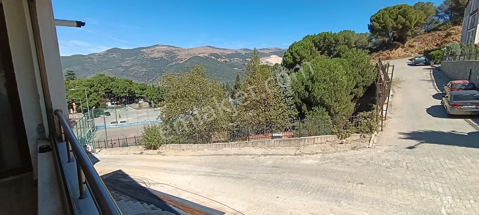 Gemlik Umurbey Aytepe'de Kiralık Daire 2+1 Arakat Kombili Sessiz Sakin Muhitte - Görsel 6