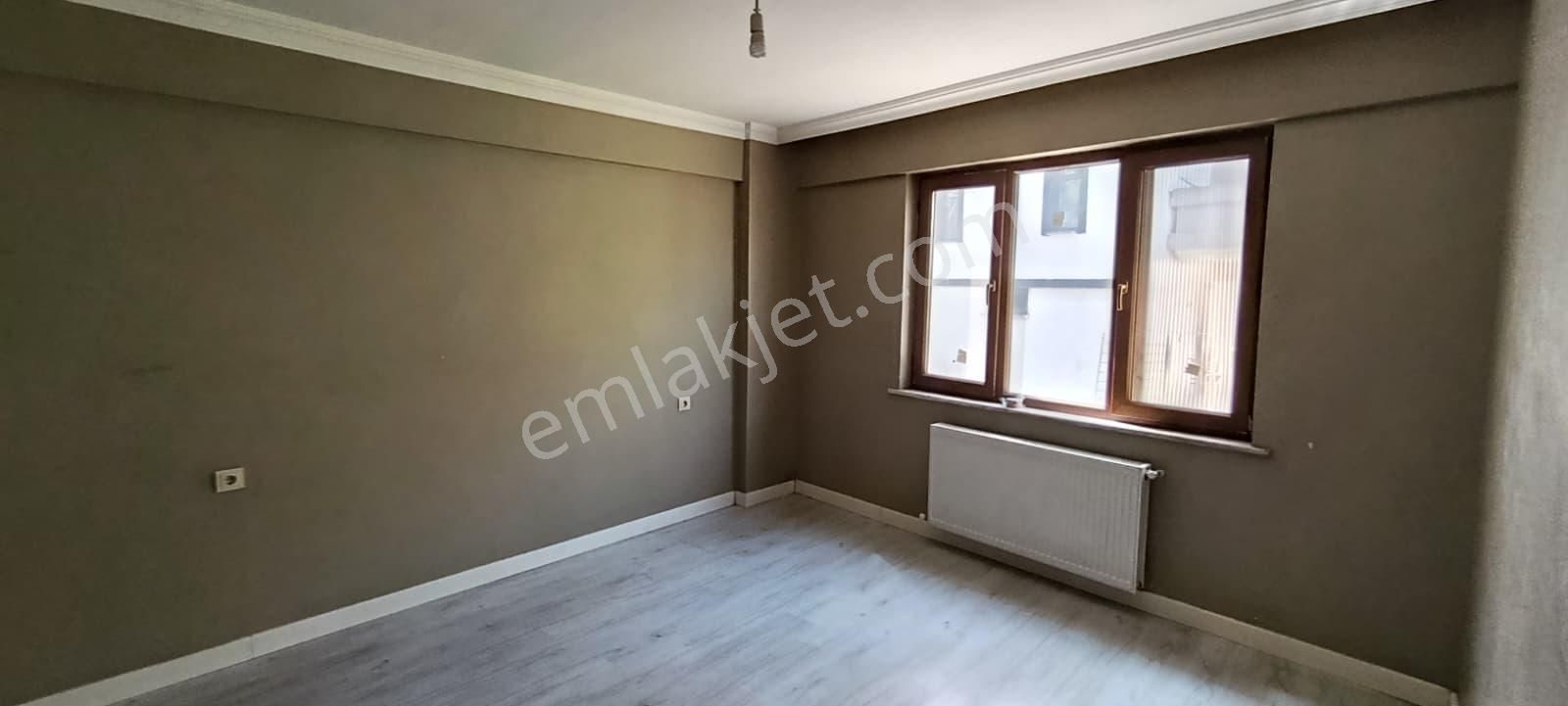 Gemlik Umurbey Aytepe'de Kiralık Daire 2+1 Arakat Kombili Sessiz Sakin Muhitte - Görsel 12