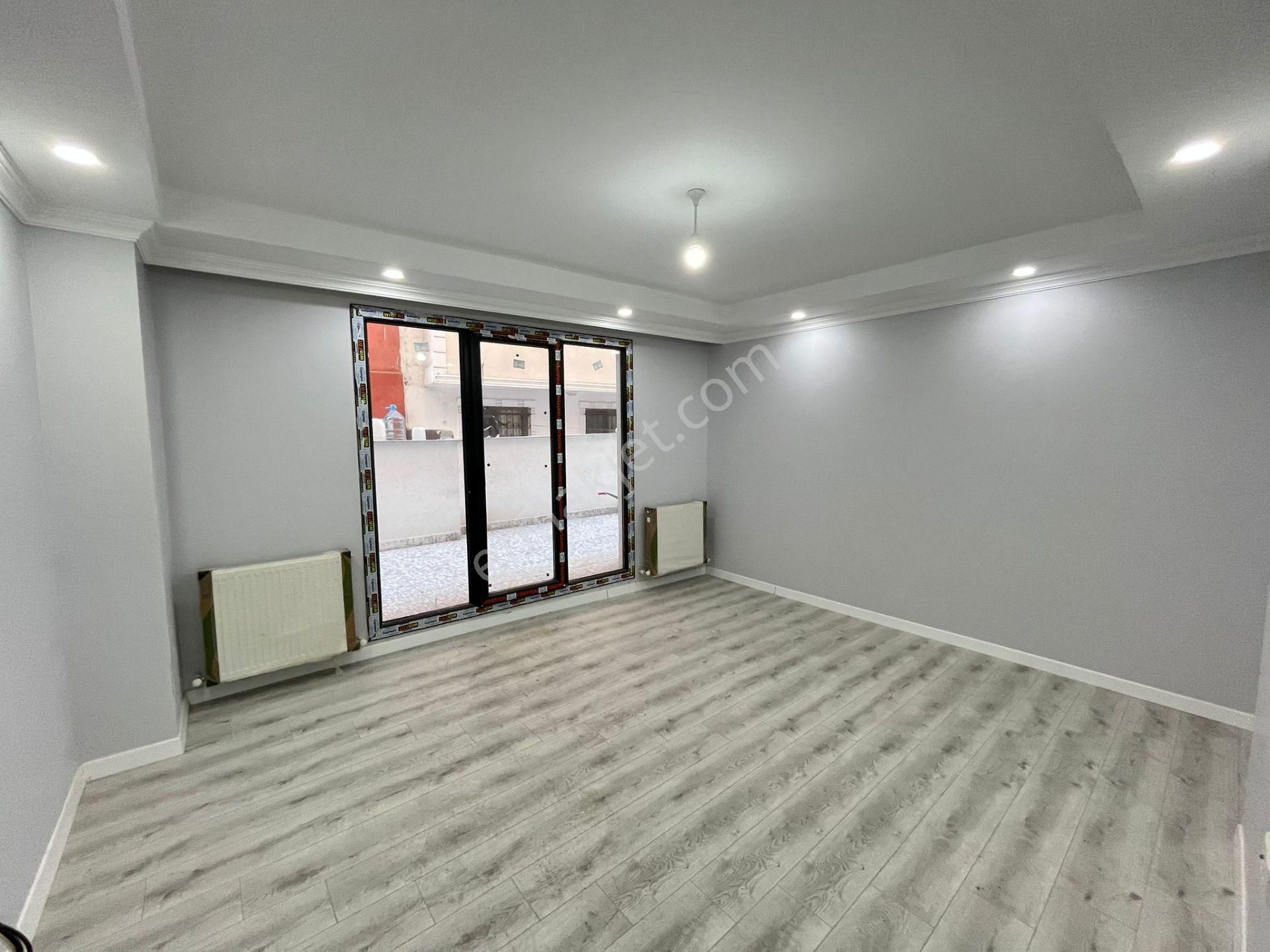 Loft'tan Gültepe Mah 2+1 95m2 Satılık Bahçeli B.katı Daire