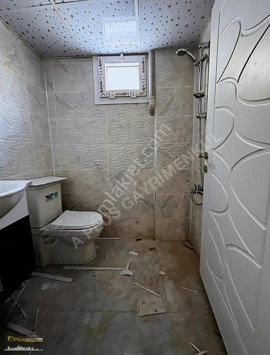 A Plus Gayrimenkulden Çarşı İçinde Kiracılı Satılık Dükkan - Görsel 6