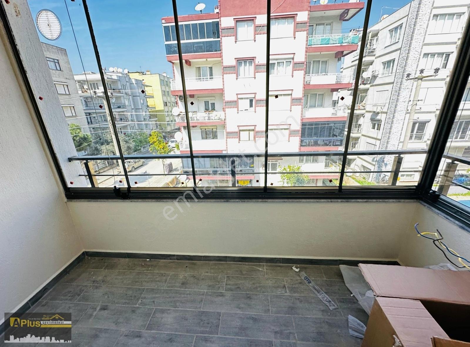 A Plus Gayrimenkulden Köşe Konumda 1+1 Satılık Lüks Daire - Görsel 8