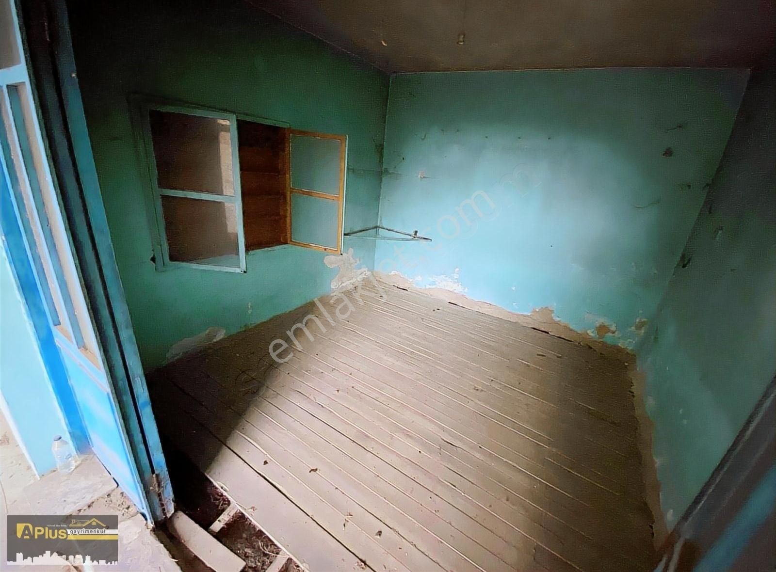 A Plus Gayrimenkulden Satılık Bahçeli 5+1 Mustakil Ev - Görsel 16