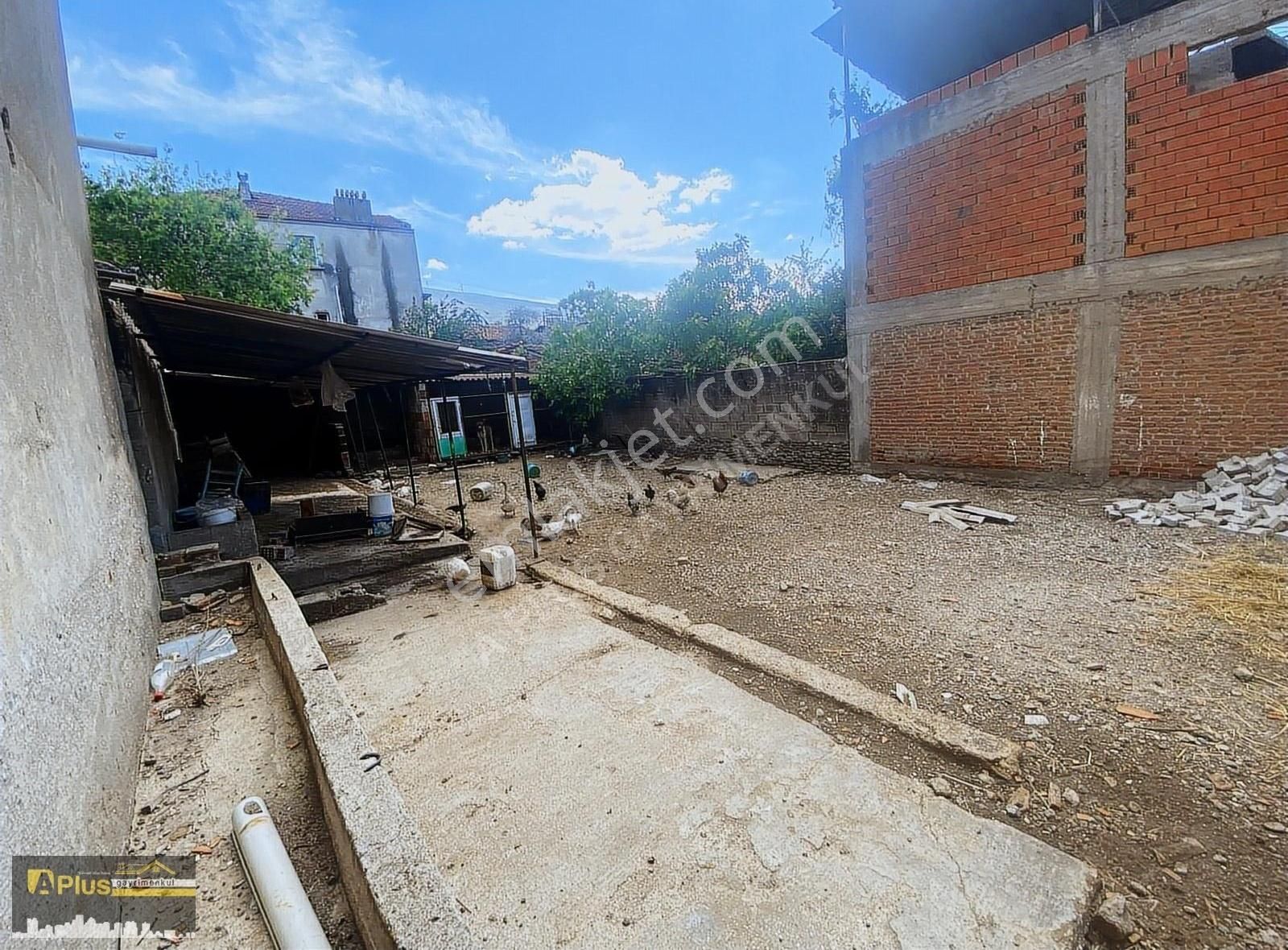 A Plus Gayrimenkulden İstiklal Mahallesinde İmarlı Satılık Arsa - Görsel 7