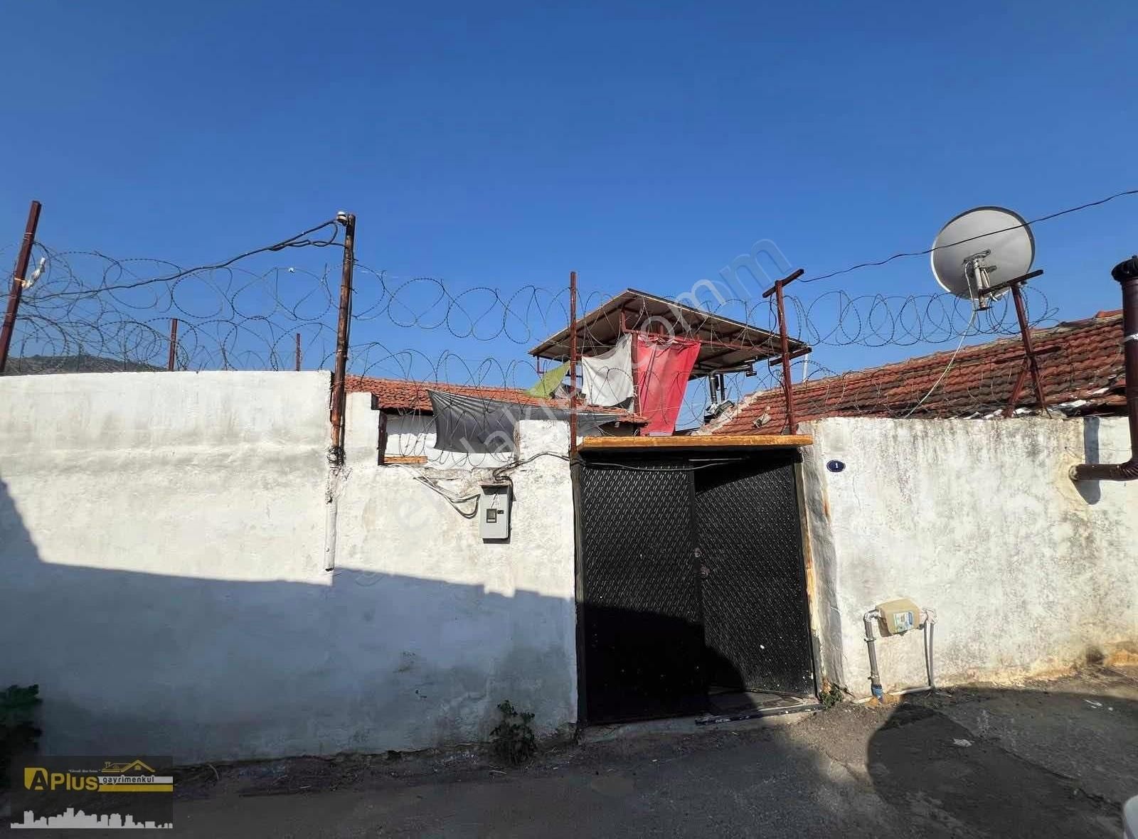 Bayındırda Muhteşem Manzaralı Ful Eşyalı Satılık Müstakil Ev - Görsel 7