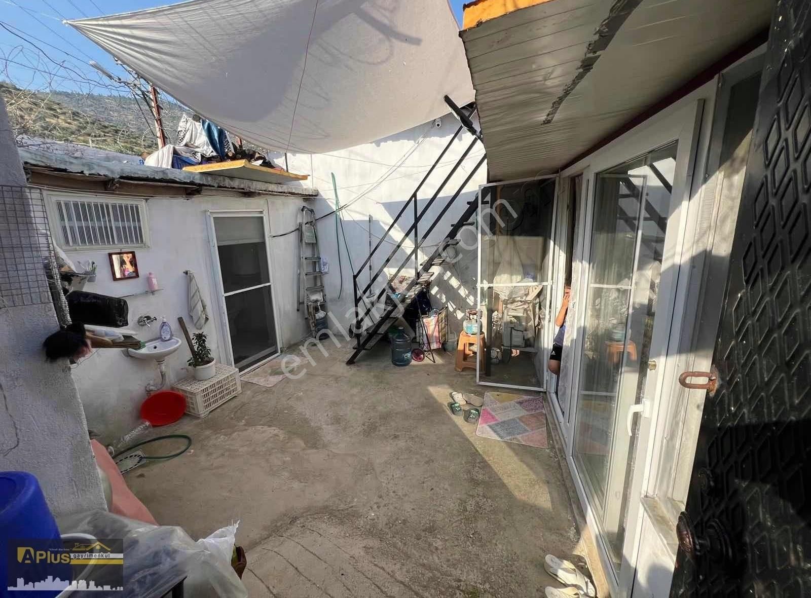 Bayındırda Muhteşem Manzaralı Ful Eşyalı Satılık Müstakil Ev - Görsel 5