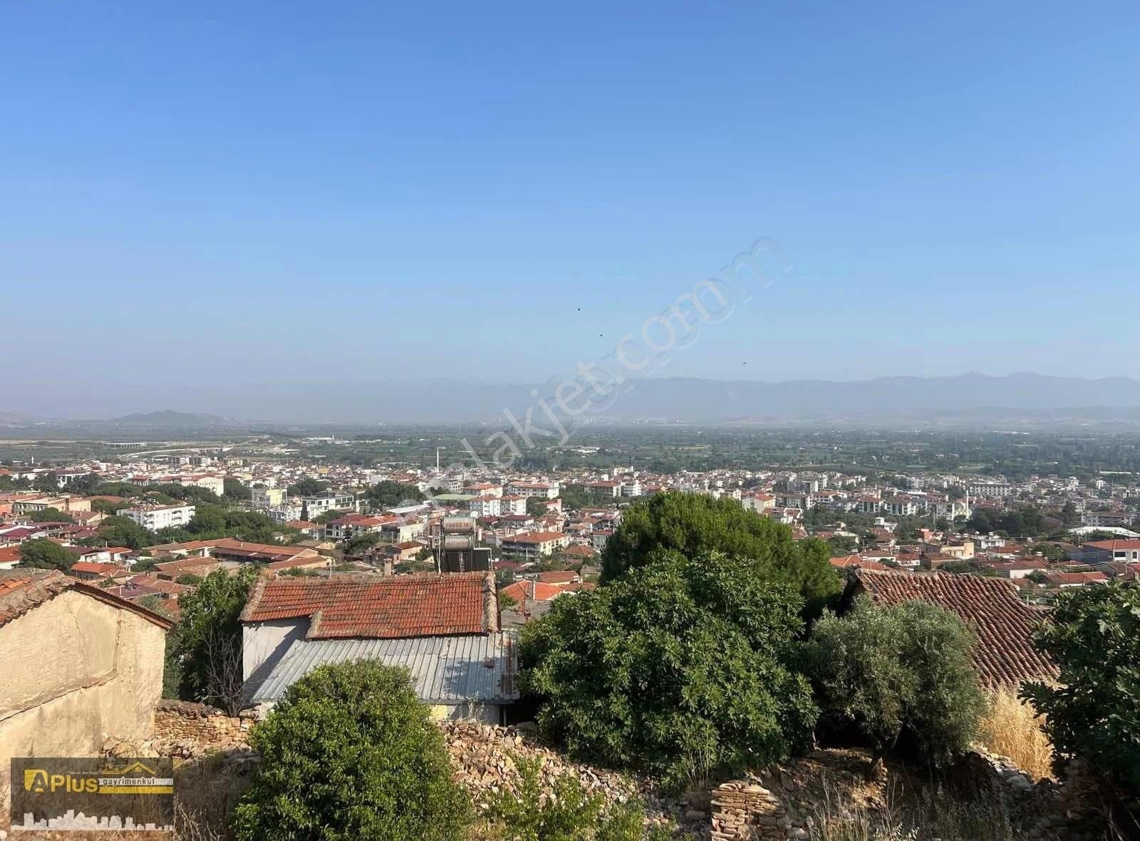 Bayındırda Muhteşem Manzaralı Ful Eşyalı Satılık Müstakil Ev - Görsel 9