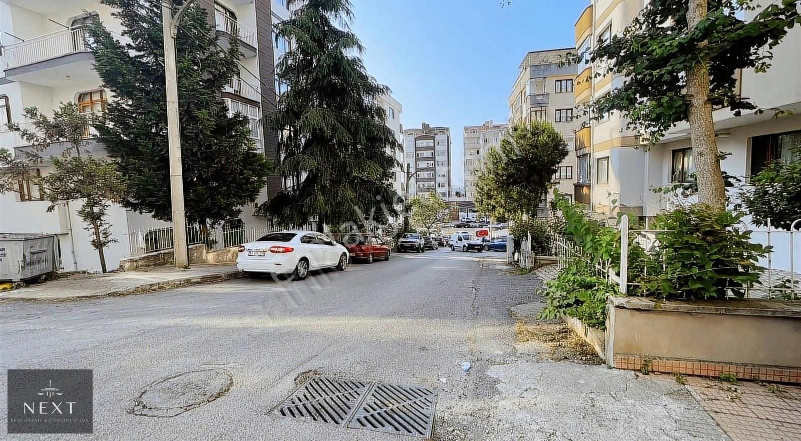 Beşirli Sağlık Sitesi'nde Satılık 3+1 Daire