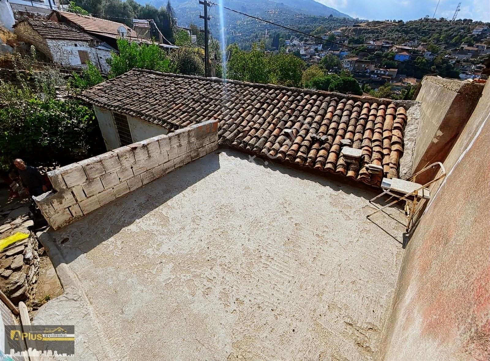 A Plus Gayrimenkulden Bahçeli Satılık Mustakil Ev - Görsel 20