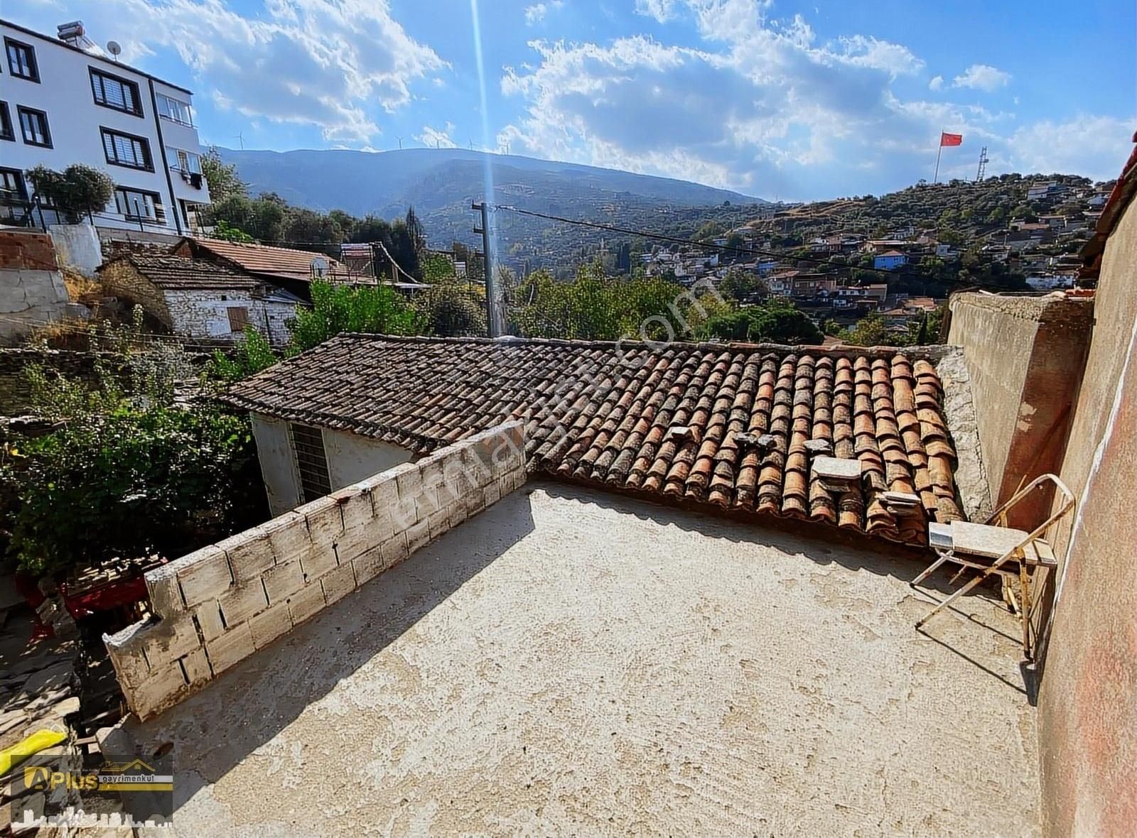 A Plus Gayrimenkulden Bahçeli Satılık Mustakil Ev - Görsel 6