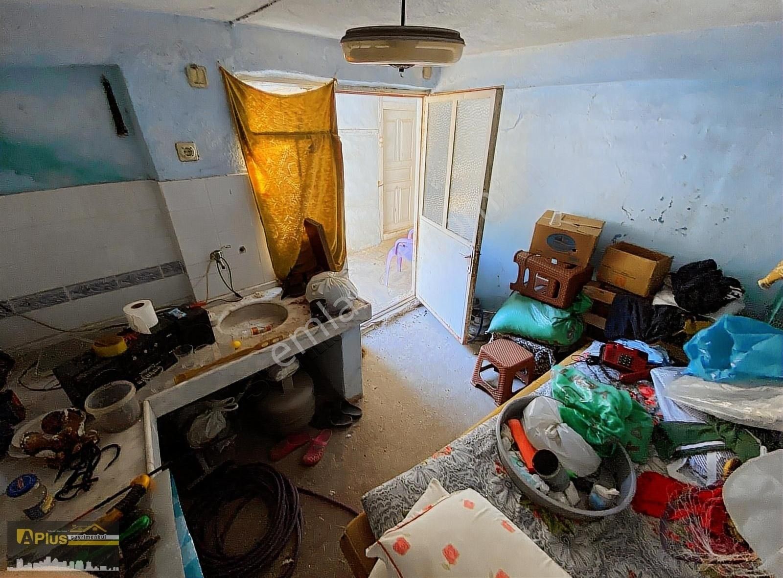 A Plus Gayrimenkulden Bahçeli Satılık Mustakil Ev - Görsel 27