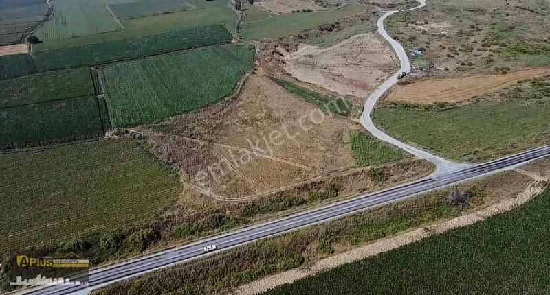 A Plus Gayrimenkulden Yola Sıfır Köşe Konumda Satılık Tarla - Görsel 32