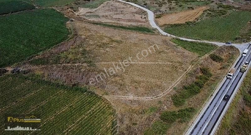 A Plus Gayrimenkulden Yola Sıfır Köşe Konumda Satılık Tarla - Görsel 26