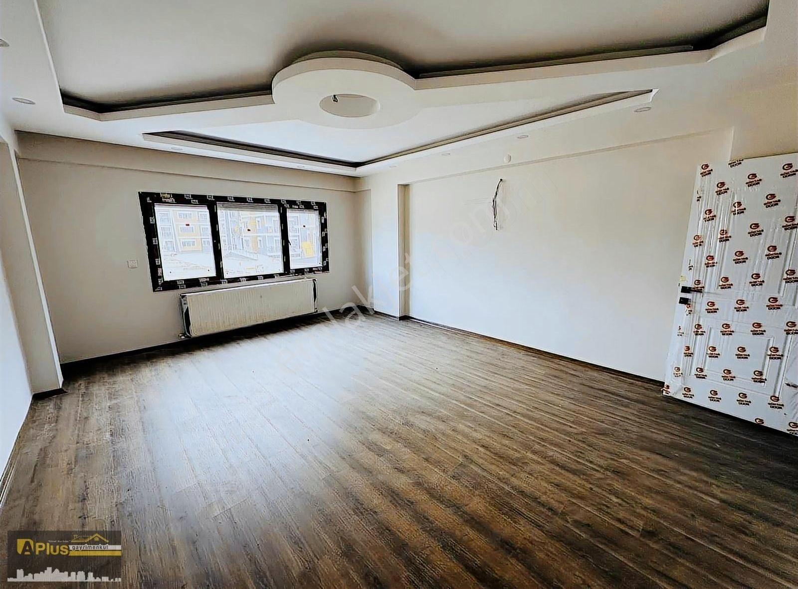 A Plus Gayrimenkulden Havuzlu Site İçerisinde Kiralık 3+1 Daire