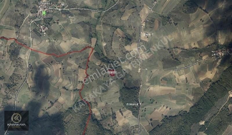 Kandıra Sinanlıbilalli Mah'de 2071m² Zirve Konumda Tarla